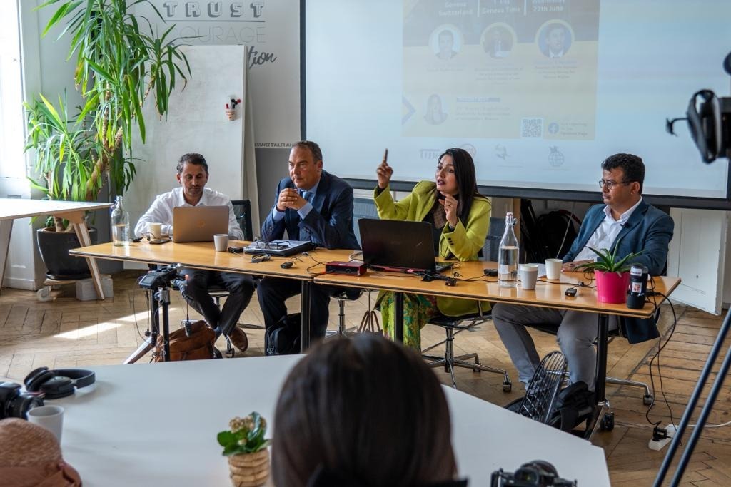 Wesam Basindawah moderates Yemen Coalition of Independent Women panel in Geneva