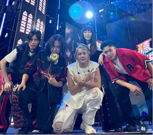 トラベラー — 台湾のオーディション番組から世界の舞台へ