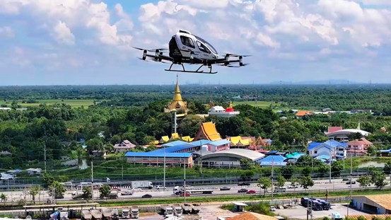 EH216-S completes point-A-to-point-B flights at the first sandbox area in Bangkok, Thailand
