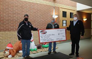 AGRIS_Co-operative_$10K_Donation_SalvationArmy_RedKettleCampaign