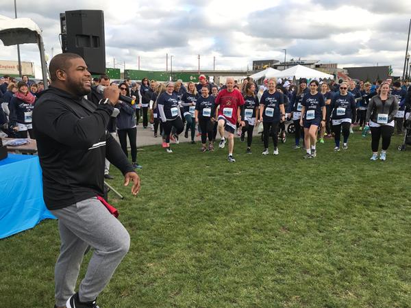 Warming up at the Cleveland Undy RunWalk 5K and one-miler at the Flats East Bank in 2018. 