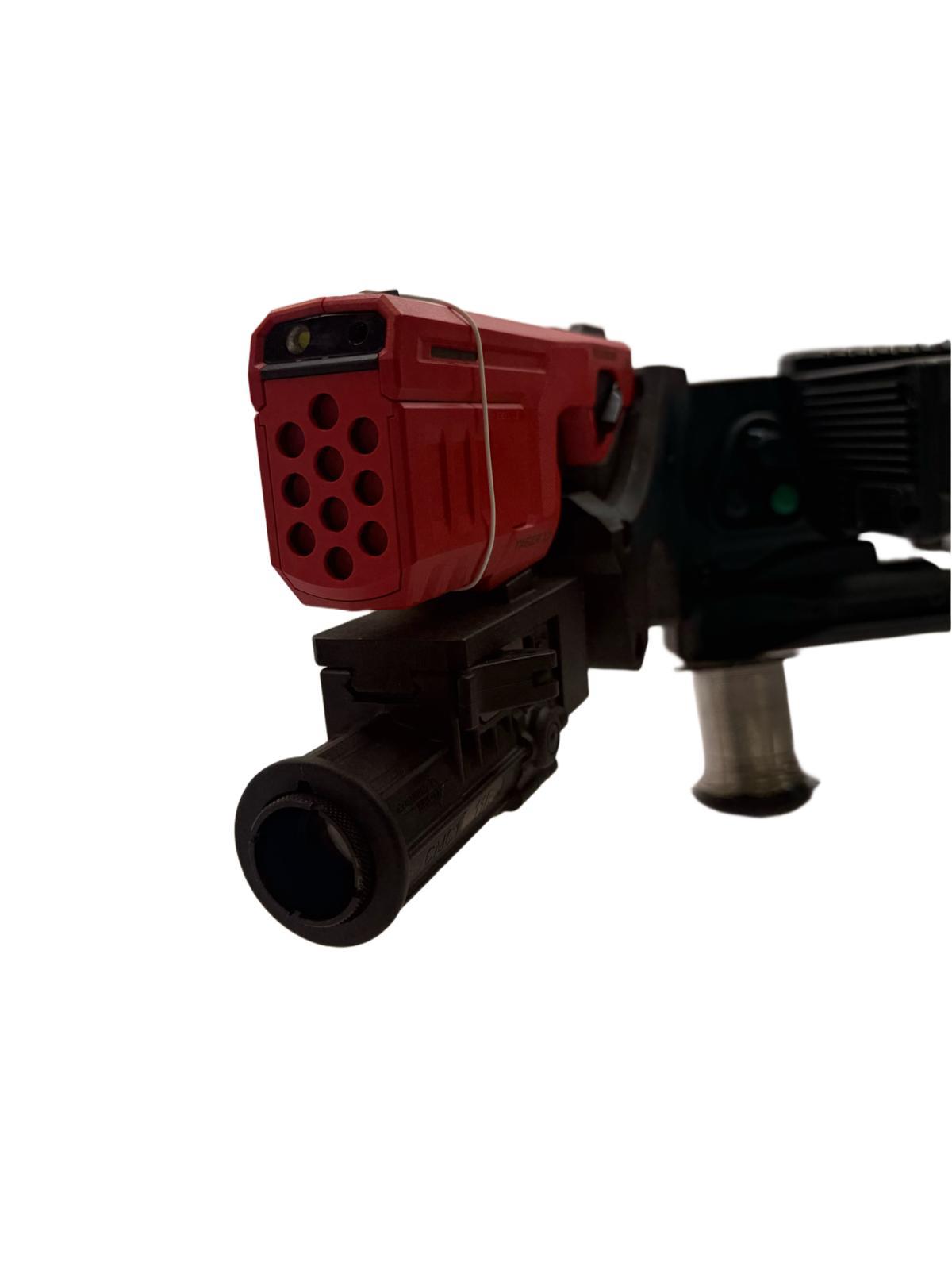 CornerShot with Standard Taser 10 