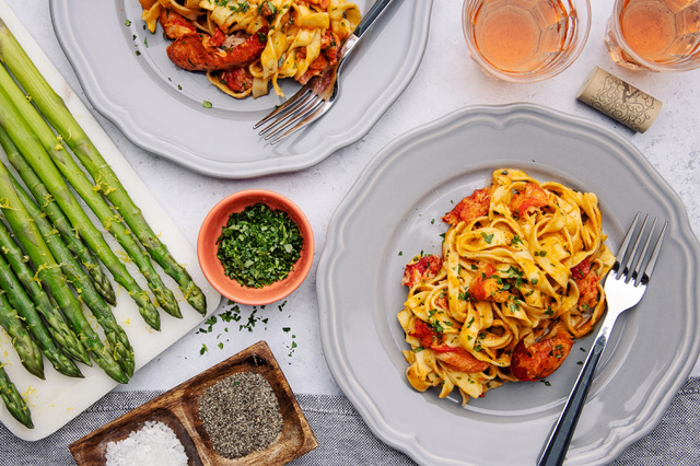  Creamy Tomato  Lobster Linguine  with Zesty Pan-Grilled Springtime Asparagus (1)