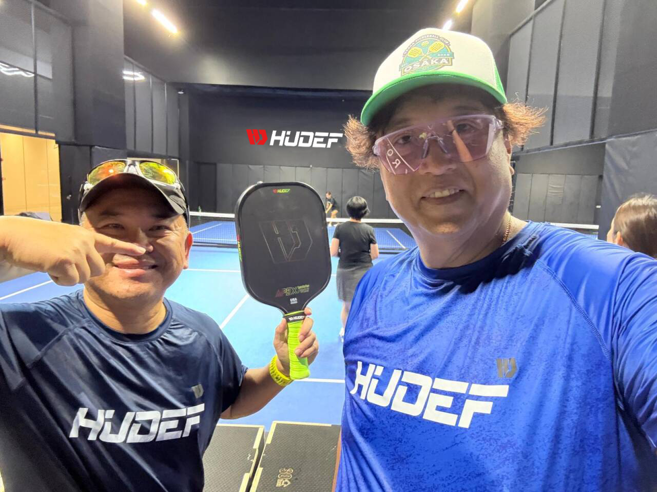 Using HUDEF's Apex Pro2 Pickleball Paddle on the court