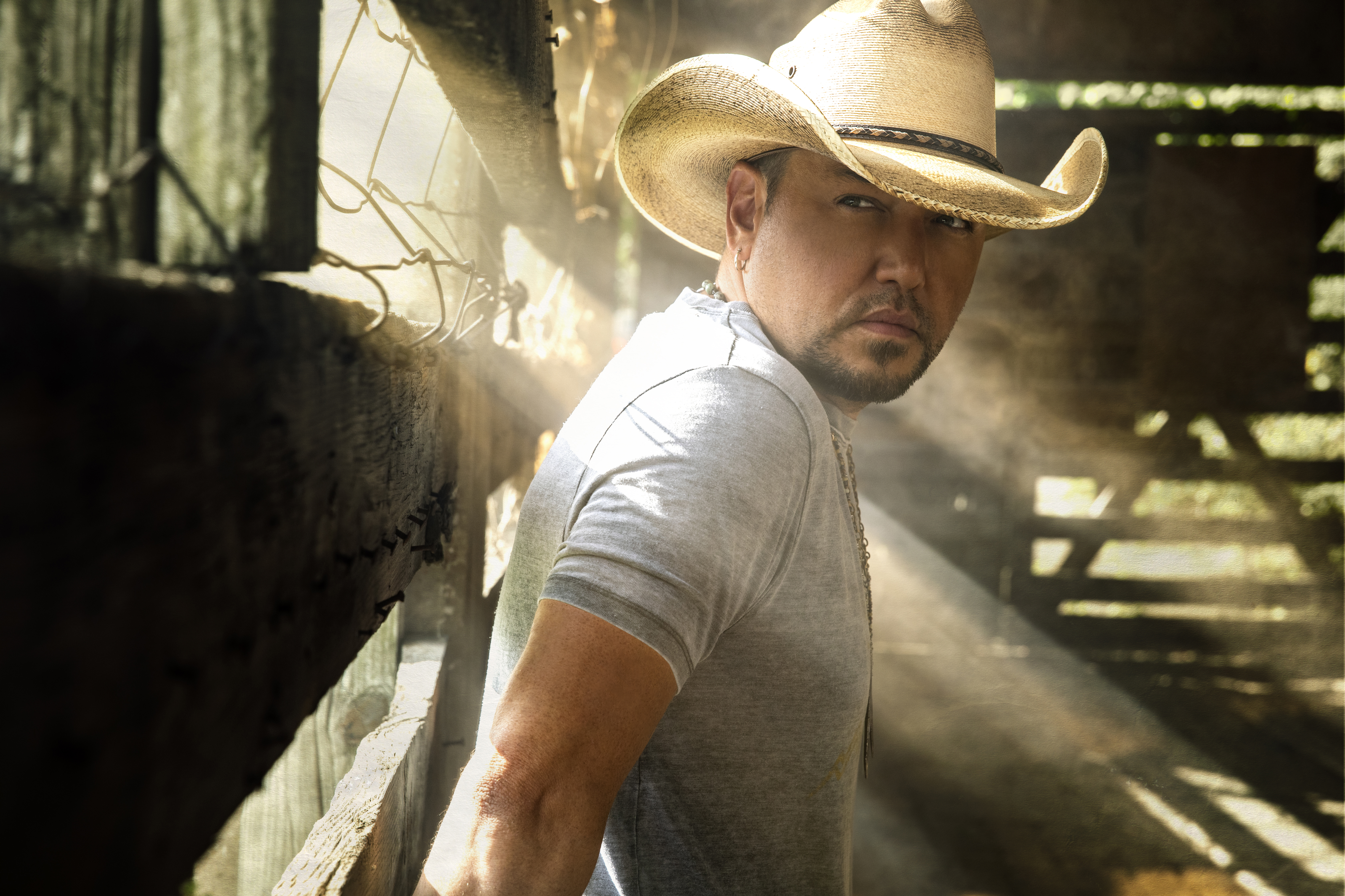 Multi-Platinum Entertainer Jason Aldean Partners with Corona Light® 