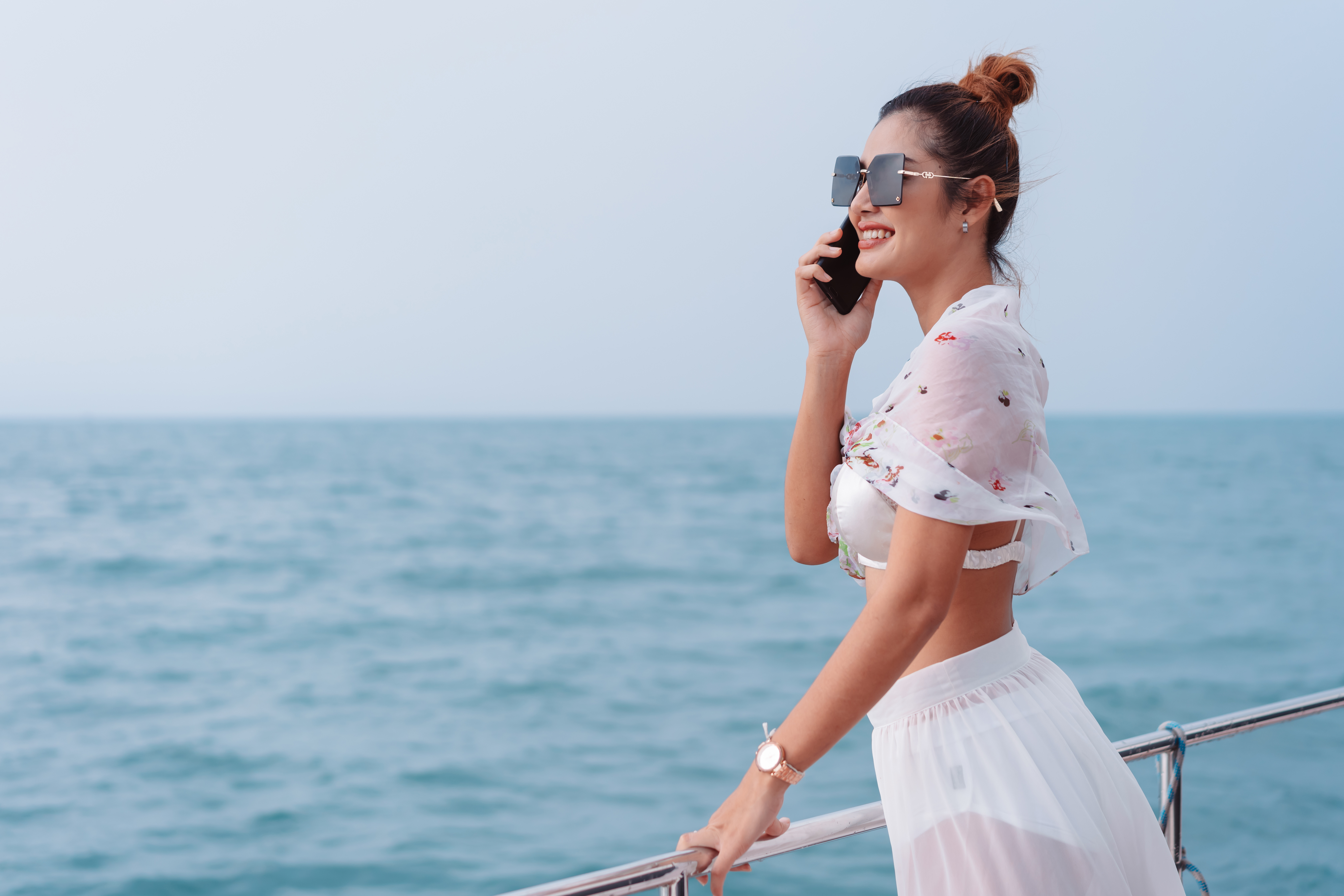 Cellular at Sea is key for cruisers wanting to stay in touch with family, friends, work.