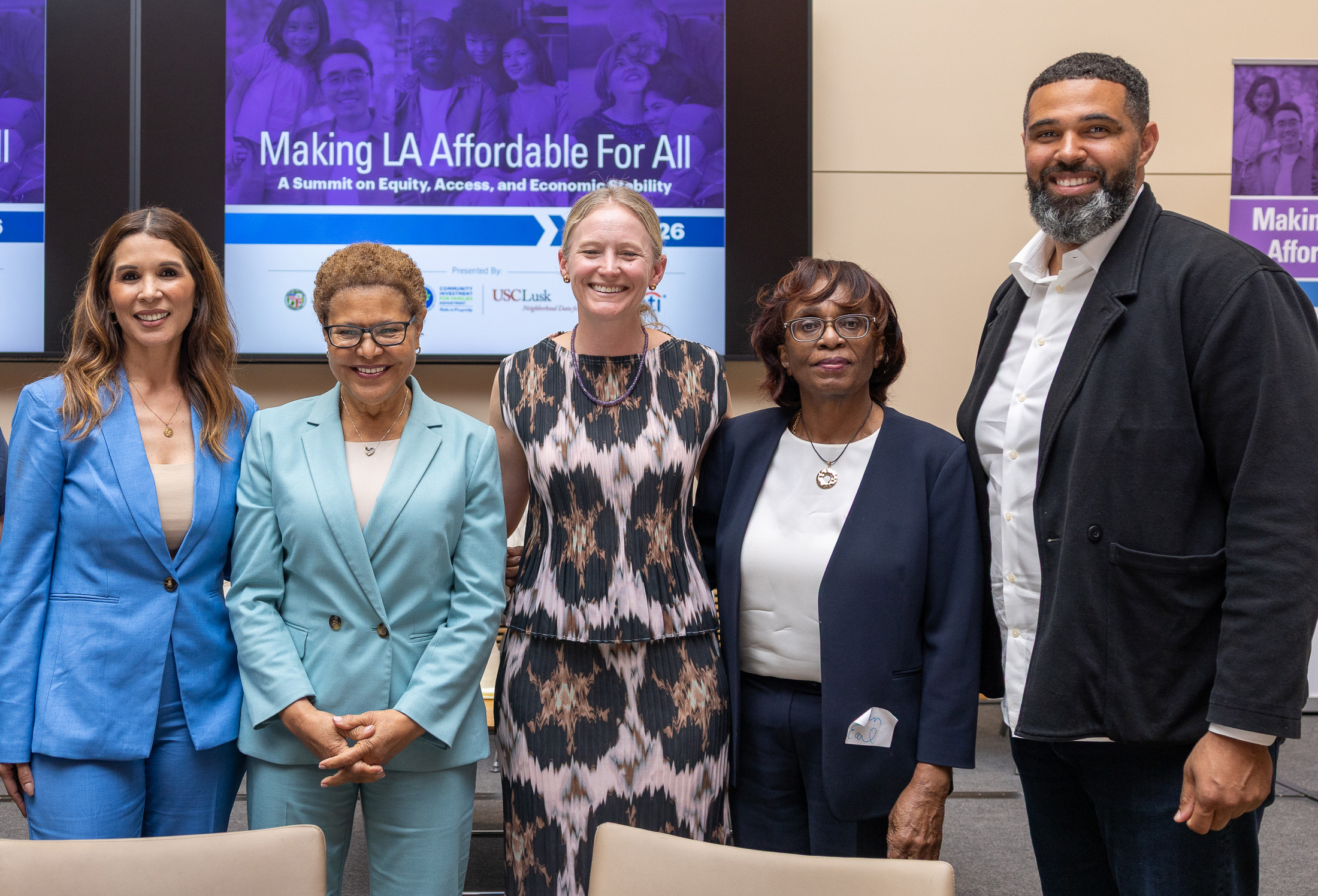 Cumbre de Asequibilidad reúne a destacados líderes para impulsar acciones concretas y promover el cambio sistémico