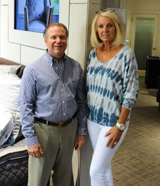 Luxury Sleep Experts Tanda and Neal Jarest Clarify Misconceptions Around Thread Count Bedding in HelloNation