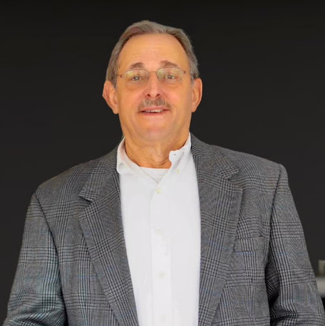 Real Estate Expert Douglas Landin Explains the Best Season to Sell in Vail, Colorado for HelloNation