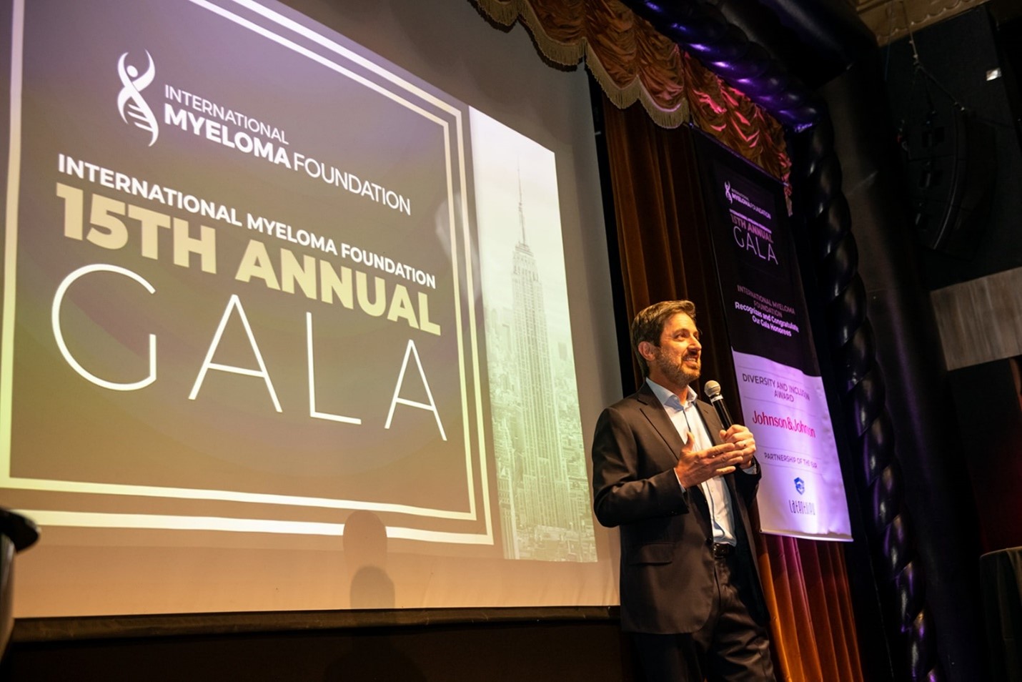 International Myeloma Foundation 15th Annual Gala: On Thursday, April 18, The International Myeloma Foundation (IMF) held its 15th Annual Gala for the first time at the Edison Ballroom in New York City hosted by renowned actor and comedian Ray Romano.