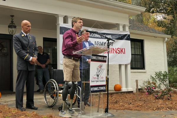 The Tunnel to Towers Foundation paid off the mortgage on the home of U.S. Army Captain Dan Berschinski in honor of Veterans Day. 
