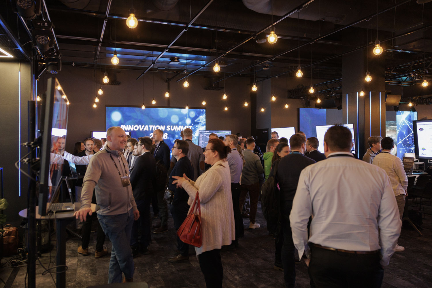 Expo at Unikie Innovation Summit