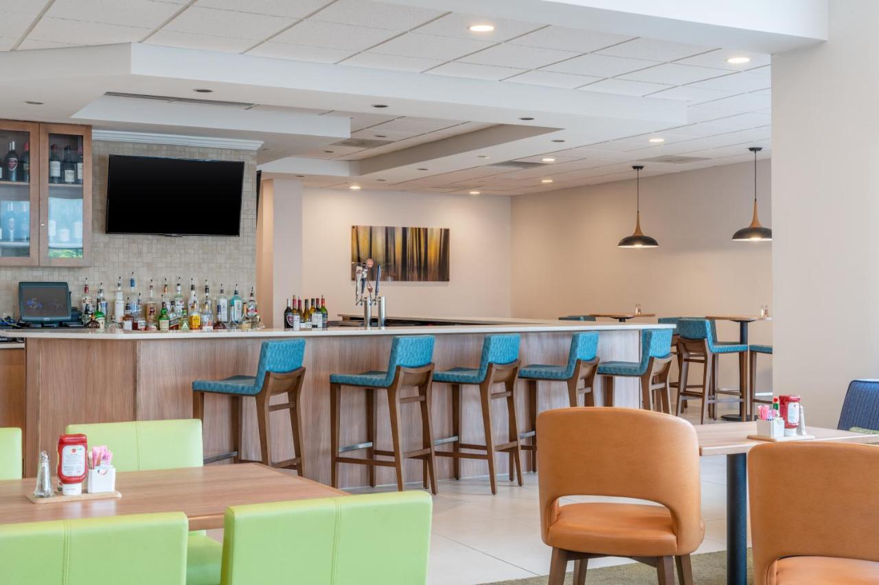The Garden Grille & Bar
