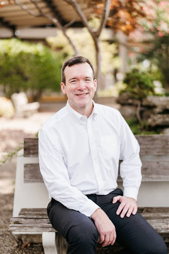 Personal Injury Attorney Seth Holliday of Dalton, GA, Offers Guidance on Semi-Truck Accident Claims for HelloNation