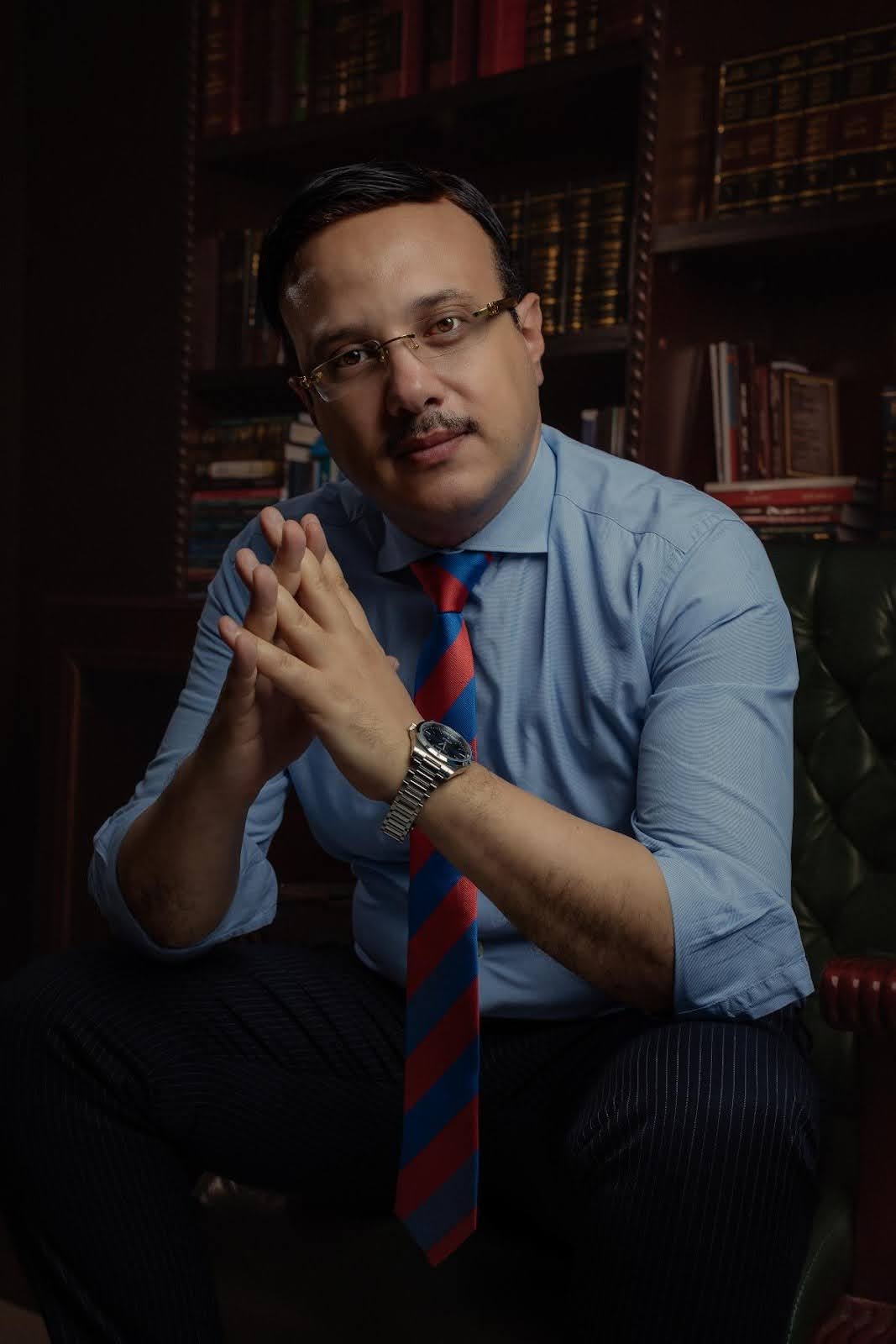 Dr. Hassan Elhais Reaches Landmark of 8,000 Clients Served in Dubai and Abu Dhabi