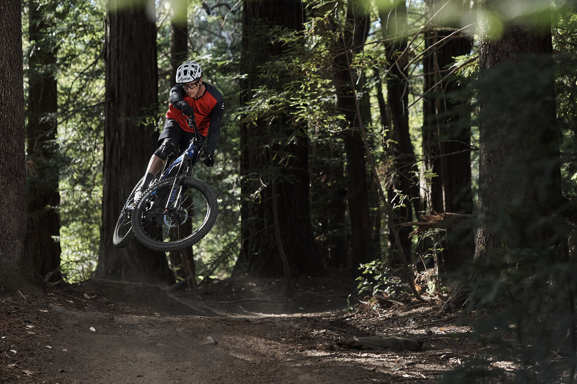 Yamaha_Bicycles-Moro_All_Mountain_Pro-Action