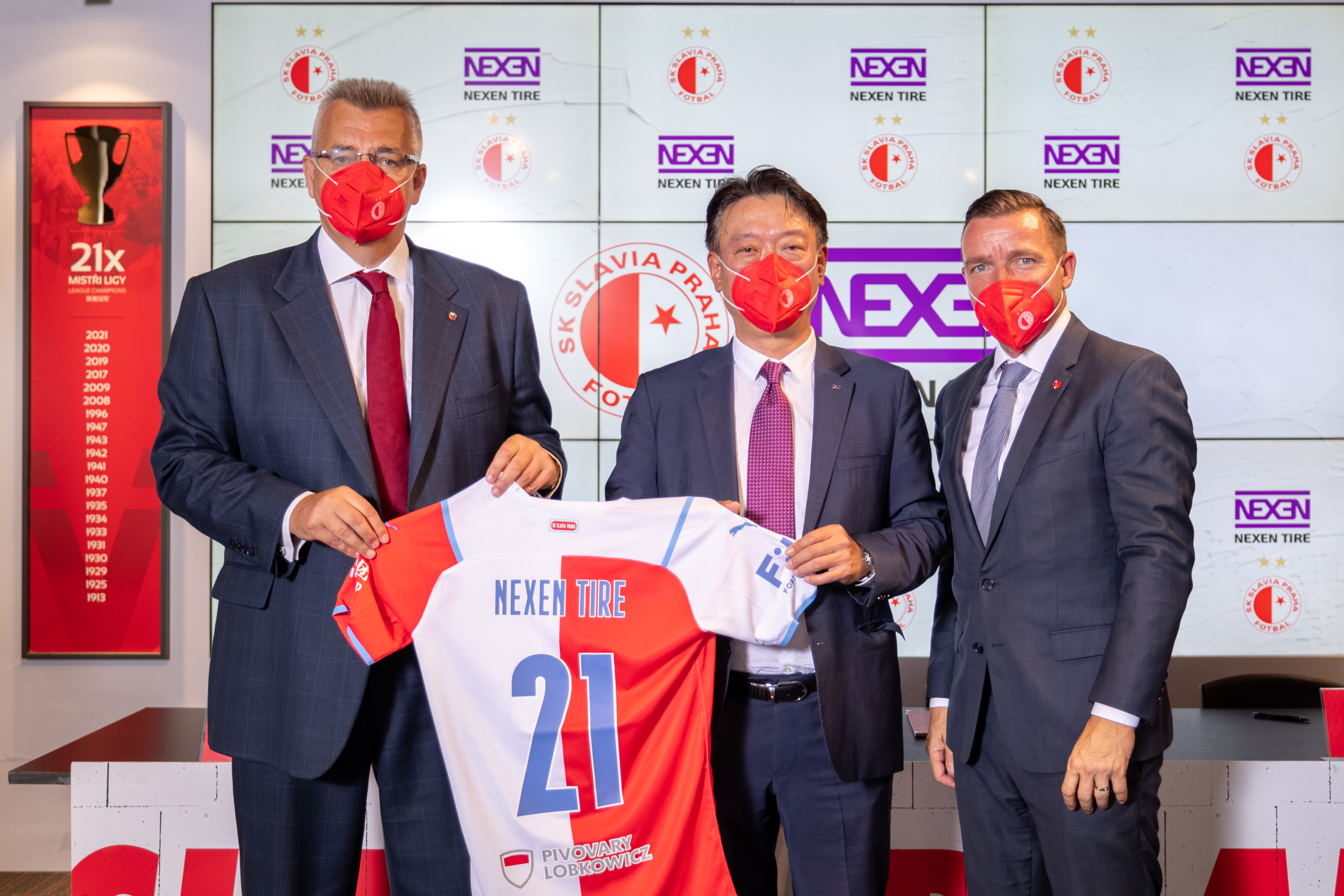 21 top moments of 2021 » SK Slavia Praha