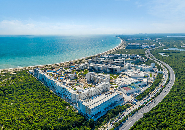 Planet Hollywood Beach Resort Cancun