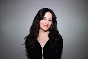 Alexandra French Takes Center Stage as Urban Decay’s Global Makeup Artist in Residence