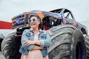 Writer Christa Couture hits the road for more immersive, accessible Canadian adventures on Season 7 of Postcards From, returning April 29 to AMI-tv and AMI+