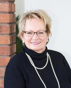 Real Estate Expert Terri Ditty of Lake Ariel, PA Explains Short-Term Rental Rules for Vacation Homes in HelloNation