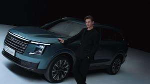 SOUEAST's Newest S08 DM To Make UAE Debut at Dubai Fashion Week