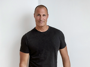 WYCLEF JEAN AND NIGEL BARKER TO BE HONORED AT THE 2026 PLAYING FOR CHANGE FOUNDATION IMPACT AWARDS