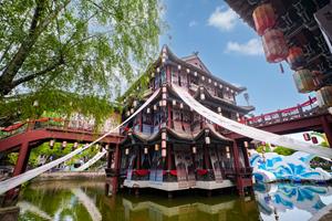 From Screen to Scene: Hengdian World Studios tourism spikes at Pursuit of Jade sets