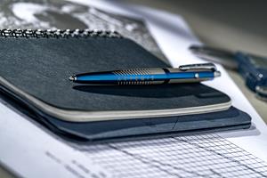 Gearing Up for Its Return to the Moon, Fisher Space Pen Launches Special Edition Artemis II Pen 