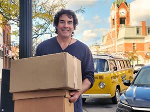 'The World’s Greatest Health Van' Travels to Ottawa: 150,000 Canadians Call for The Charter of Health Freedom