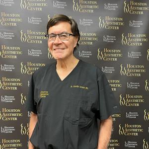 Dr. Rodolfo Giraldi Launches National Grant Program to Strengthen the Next Generation of Healthcare Leaders