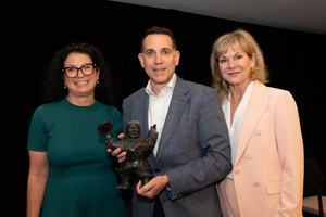 CIRI Recognizes Adam Borgatti, CPIR, with the Award for Excellence in Investor Relations