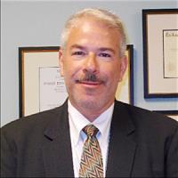 Dr. Edward Lubin Scholarship for Medical Students Now Accepting Applicants